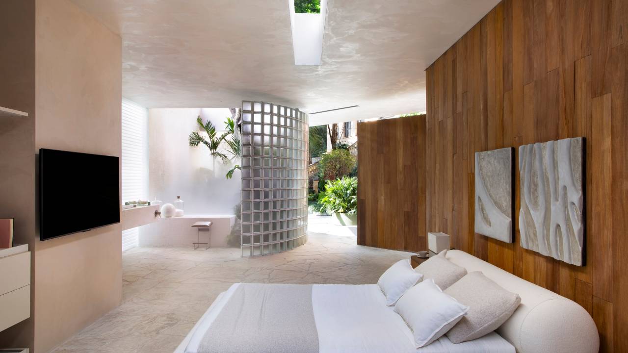 Casa Paulistana na CASACOR SP é homenagem ao modernismo tropical. Projeto de João Panaggio.