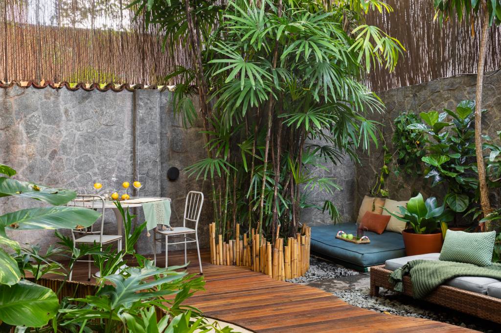 jardins-sao-perfeitos-para-convivencia-neste-apartamento-garden-casa-cururu-03 Jardins são perfeitos para convivência neste apartamento garden. Projeto de Casa Cururu.