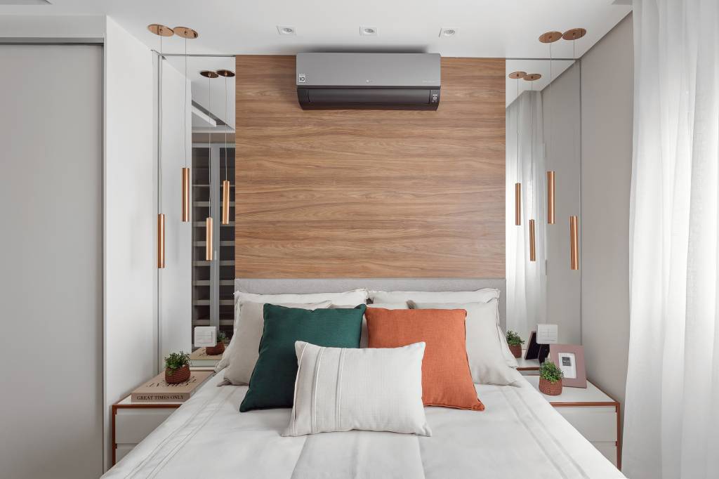 toalheiros-em-serralheria-descem-do-teto-em-banheiro-e-lavabo-deste-apartamento-rmv-interiores-22-quarto Toalheiros em serralheria descem do teto em banheiro e lavabo deste apartamento. Projeto de RMV Interiores.