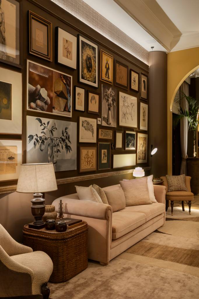 Arcos setorizam os cinco ambientes de hotel na CASACOR SP. Frezza & Figueiredo Arquitetura e Interiores.