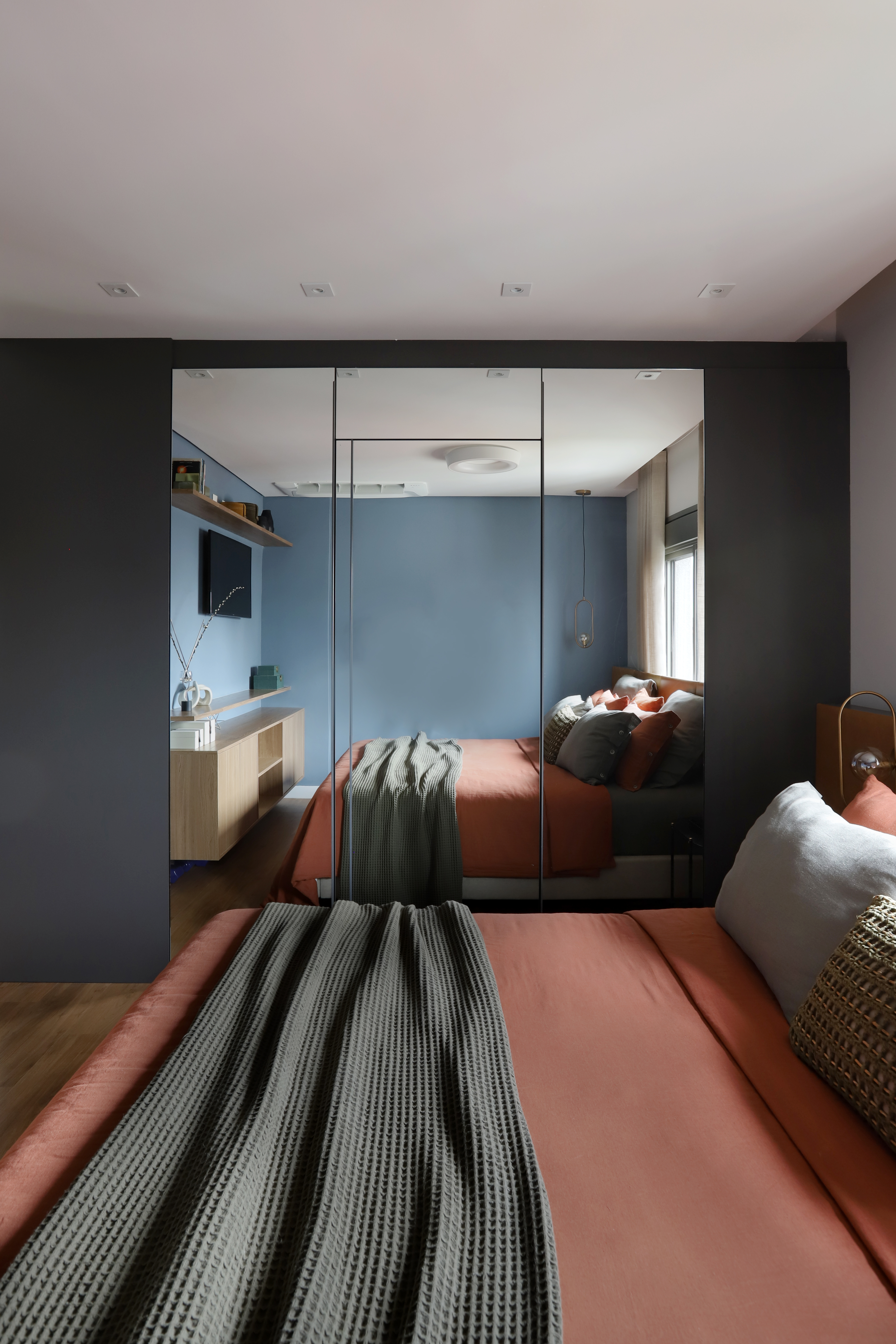 5 recursos que deixam a decoração da sua casa mais moderna. Projeto de BMA Studio.