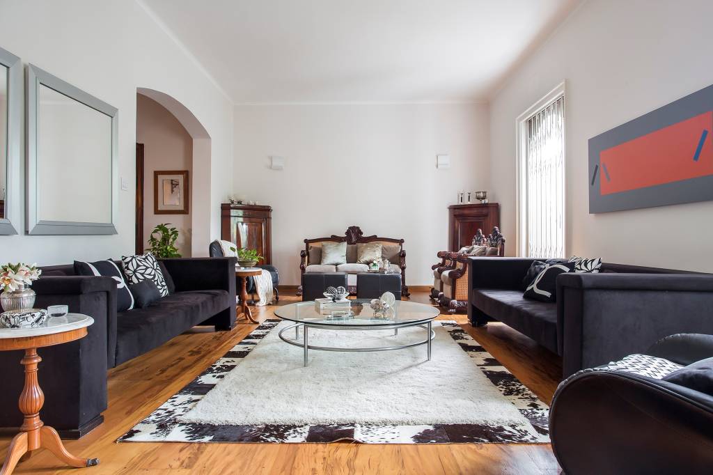 sobrado-centenario-em-sao-paulo-surpreende-com-mix-de-colonial-e-moderno-camila-palladino-06 Sobrado centenário em São Paulo surpreende com mix de colonial e moderno. Projeto de Camila Palladino.