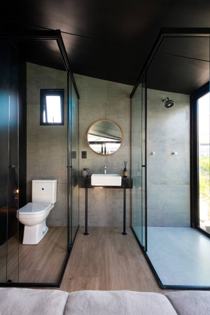 cabana-de-ferias-de-18-m-em-steel-frame-custou-r-150-mil-gustavo-pozzato-02 Cabana de férias de 18 m² em steel frame custou R$ 150 mil. Projeto de Gustavo Pozzato em parceria com a equipe da 1Cômodo Arquitetura.