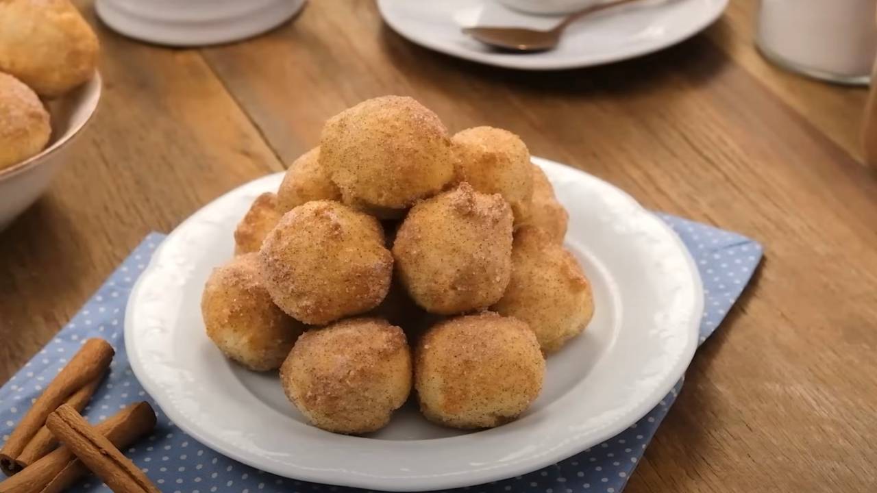 Receita de bolinho de chuva fácil e rápido na Airfryer