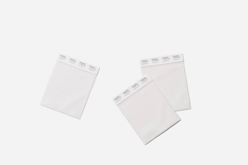 Branco acinzentado Cloud Dancer é a Cor do Ano da Pantone 2026